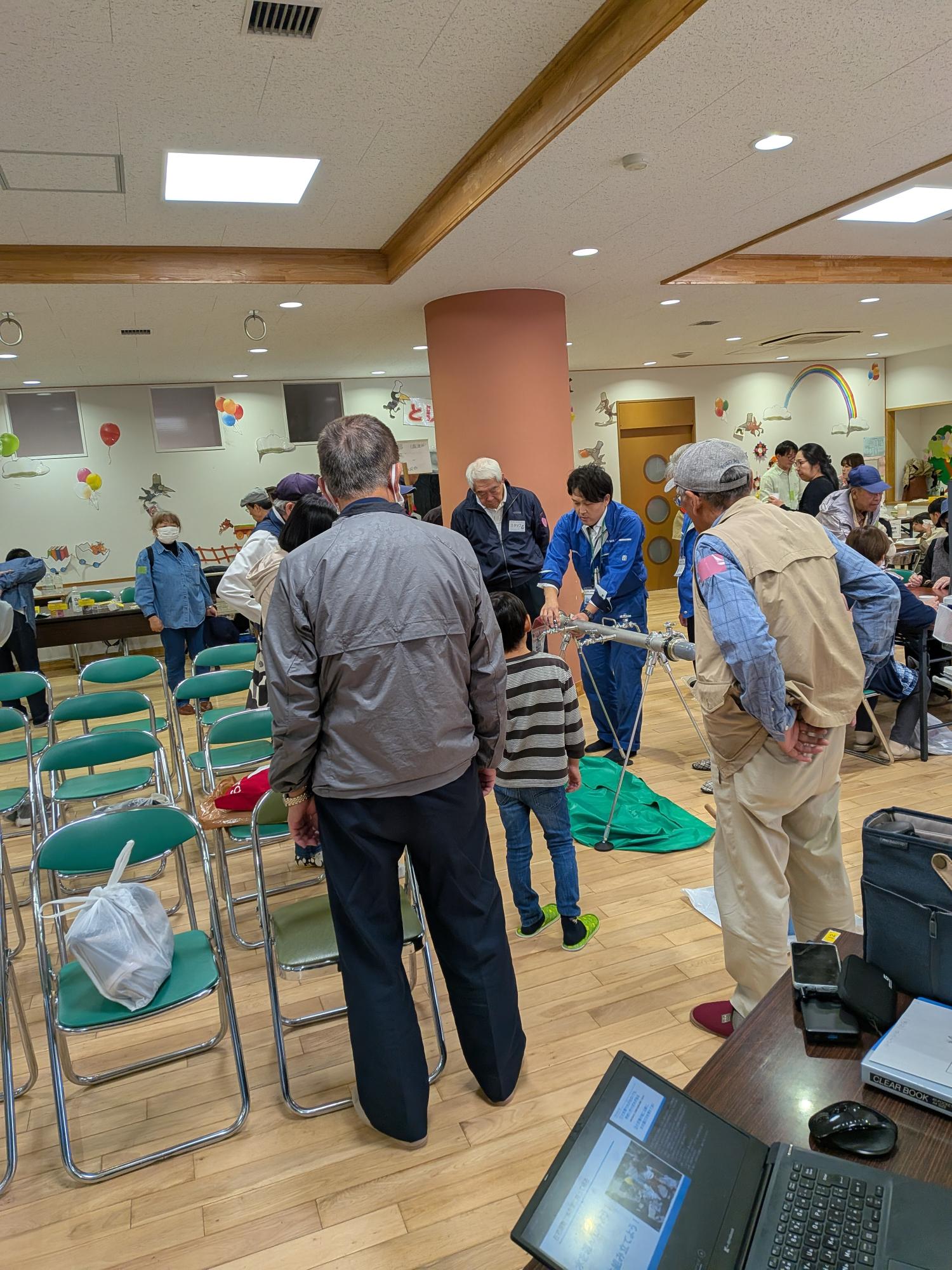 有岡小学校訓練写真1