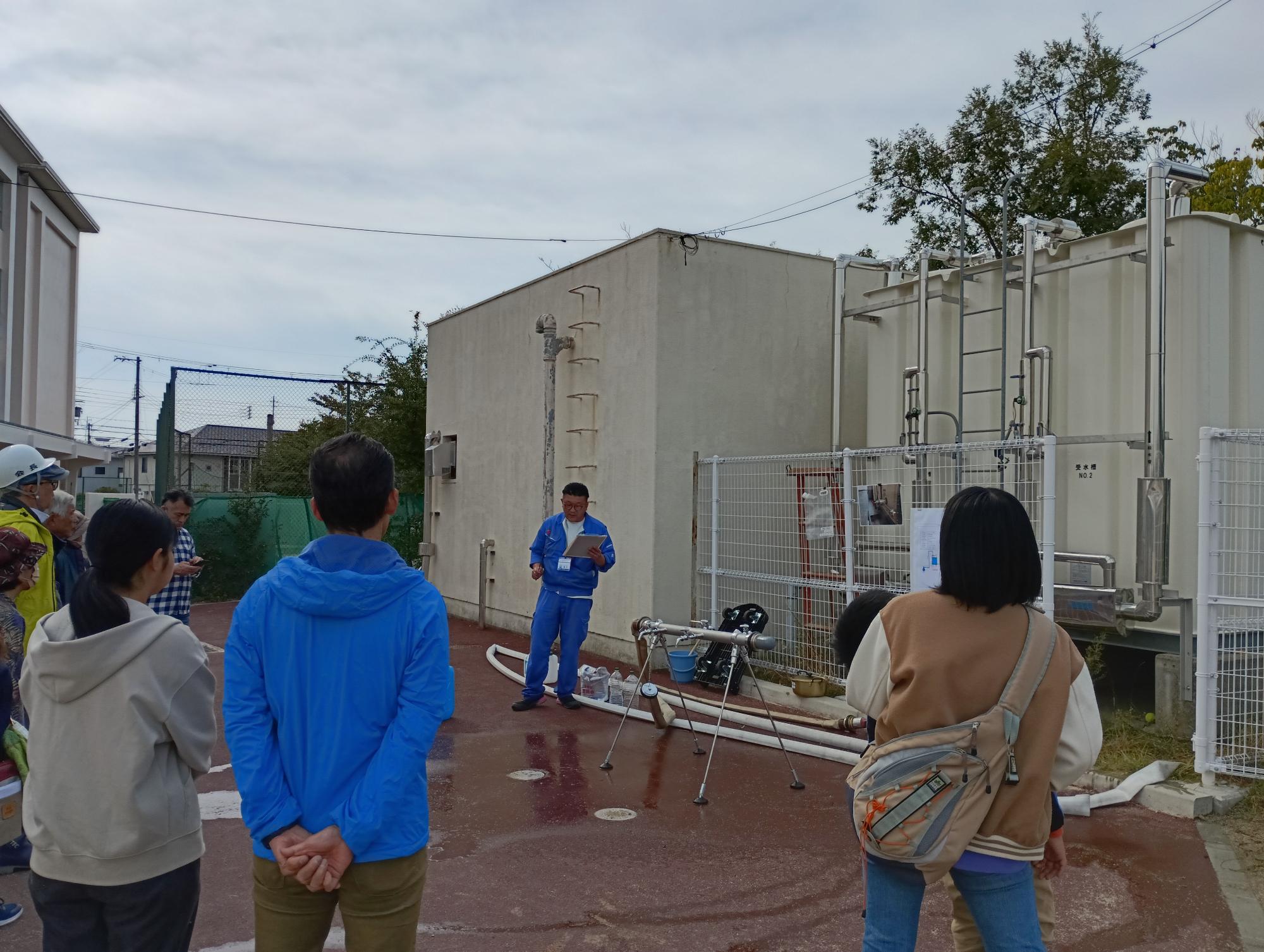 鈴原小学校訓練写真2