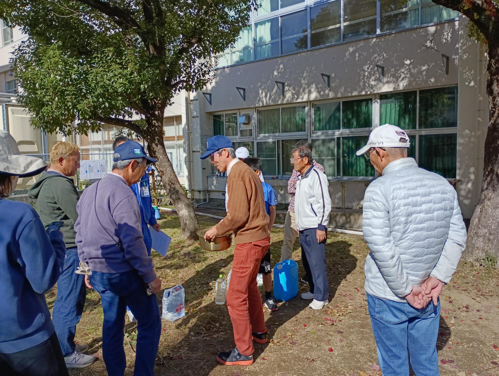 南小学校訓練写真3