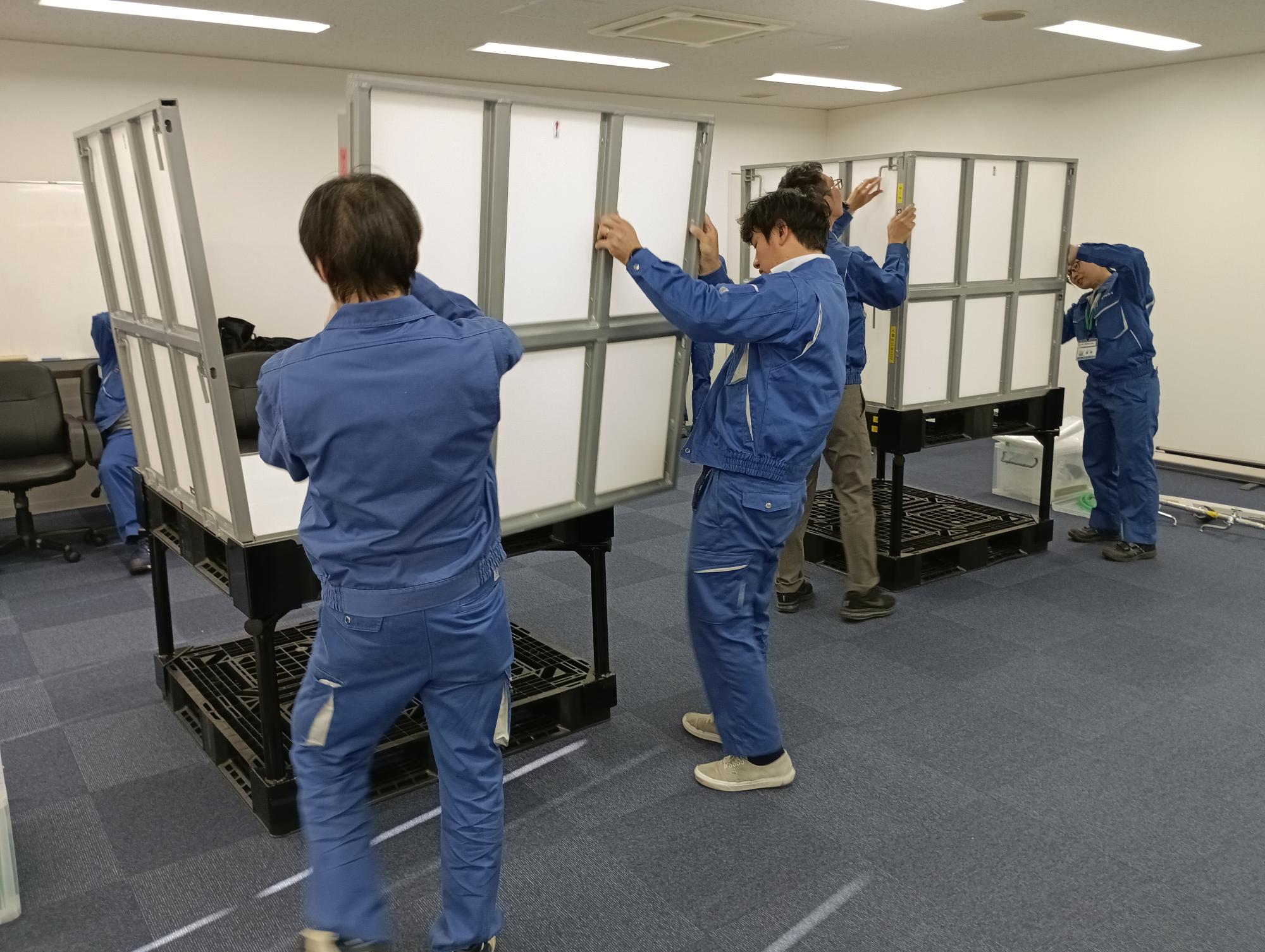 組み立て式給水タンク設置訓練写真6