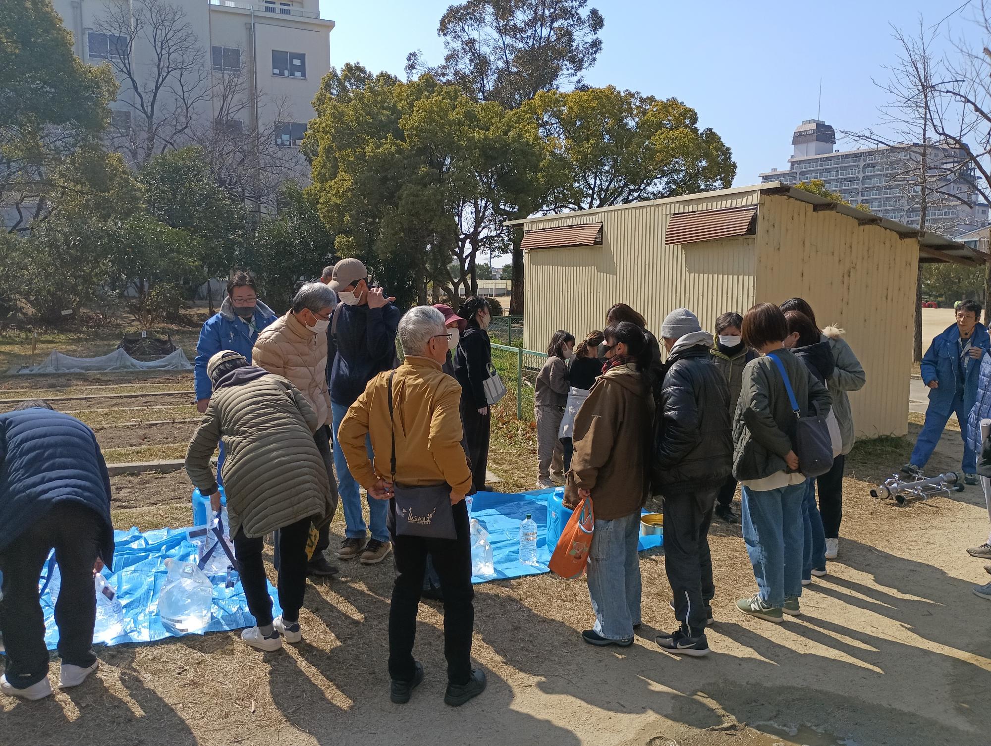 花里小学校訓練写真4