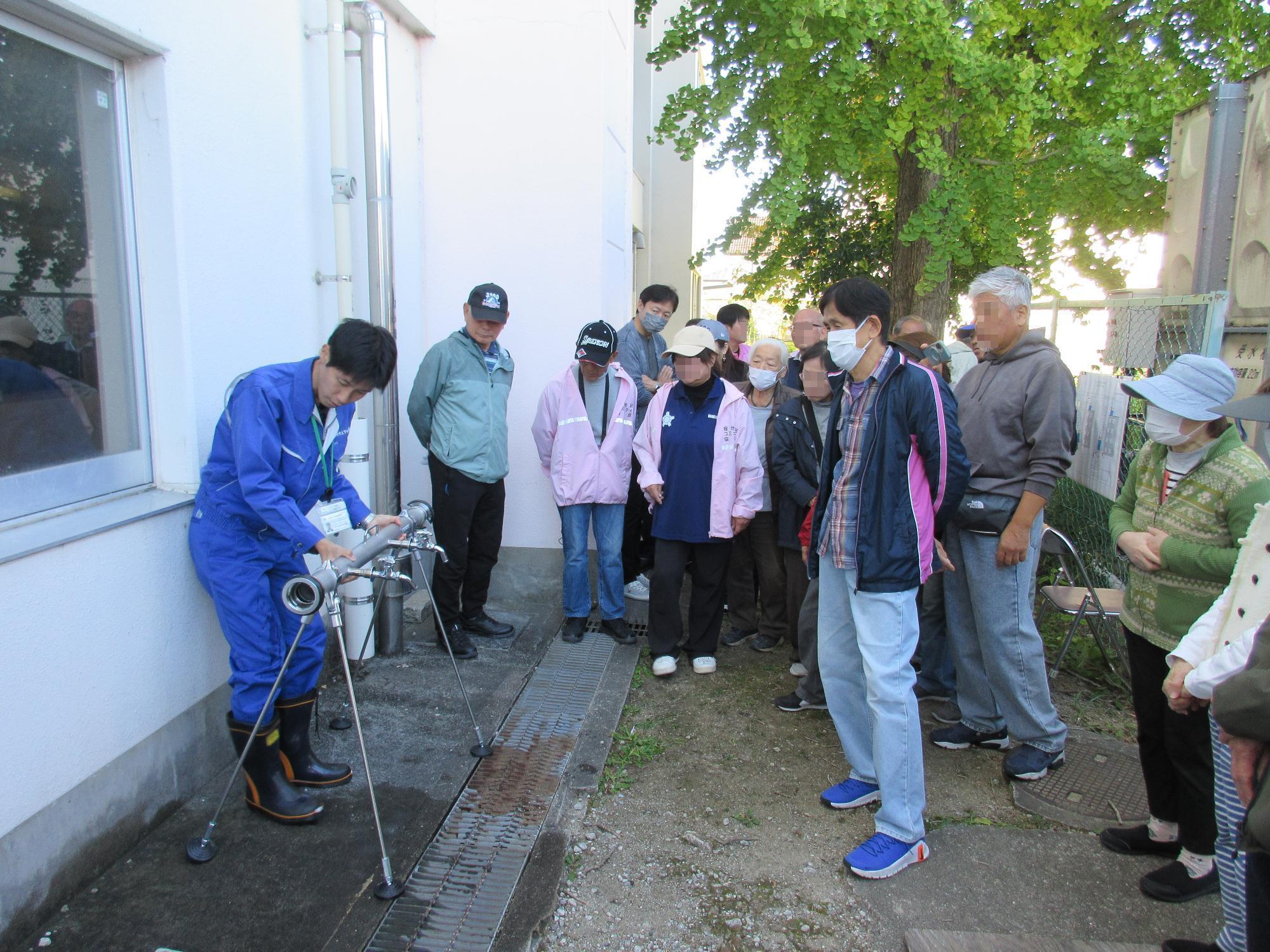 桜台小学校訓練写真1