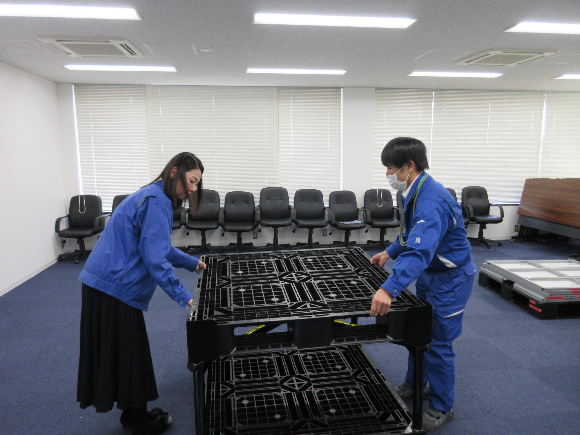 組み立て式給水タンク設置訓練写真2