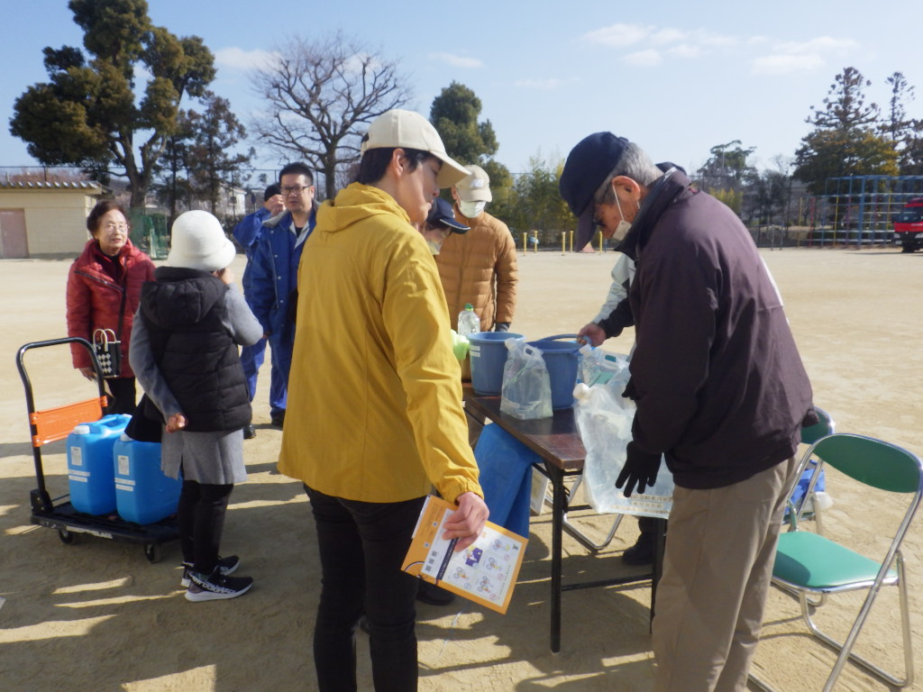 荻野小学校訓練写真4
