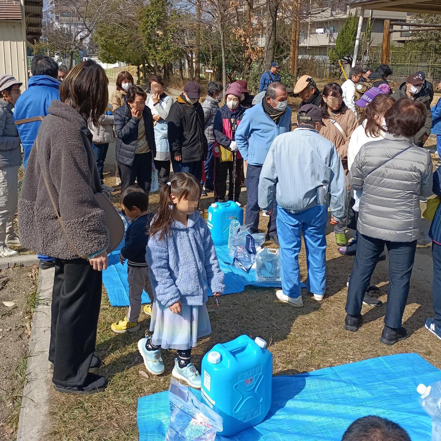 花里小学校訓練写真3